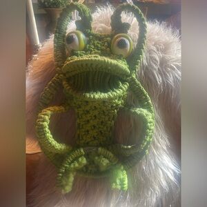 Green Frog Crochet Holder